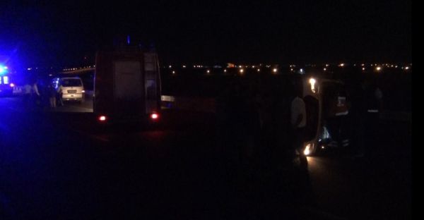 Kars’ta ambulans ile ticari araç çarpıştı